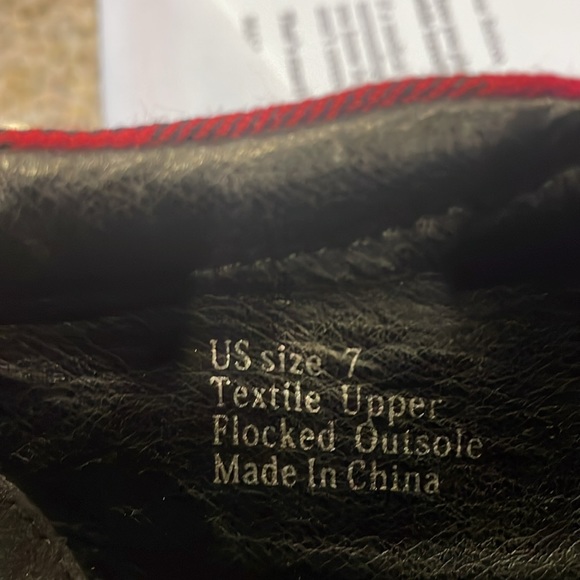 Volatile Shoes - Picture 7 of 7